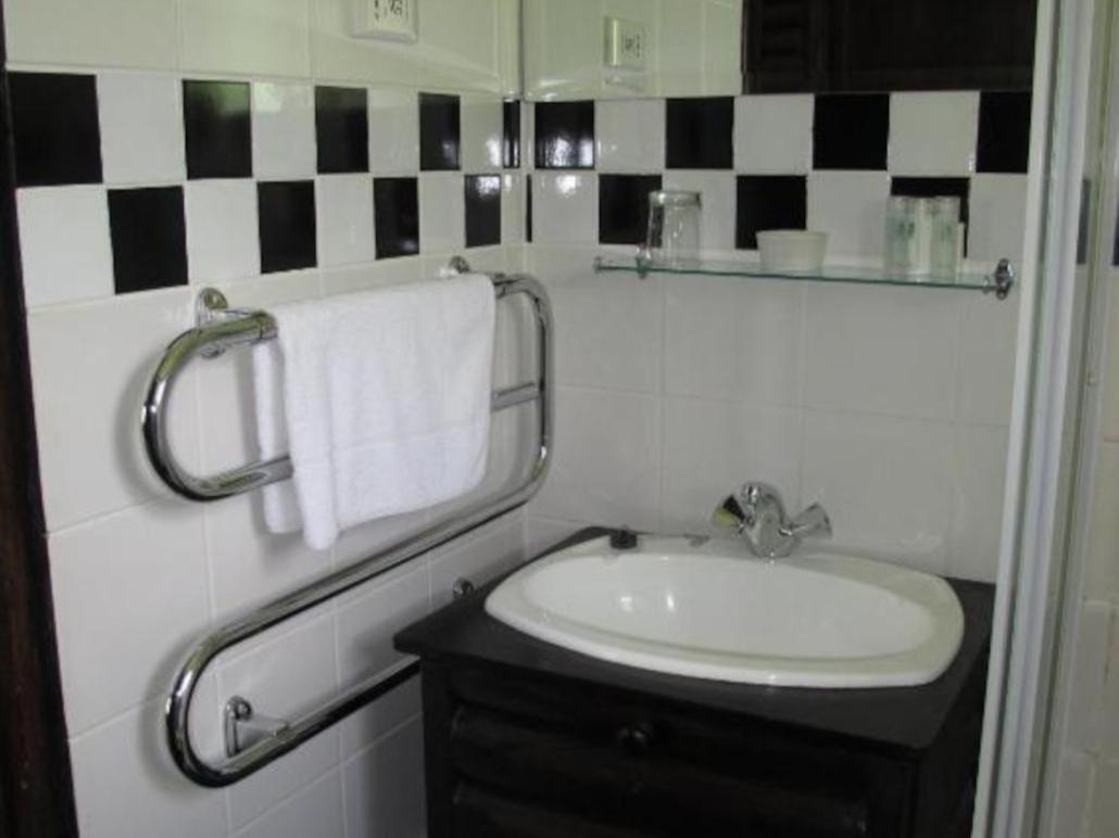 Midlands Forest Lodge Balgowan Room photo